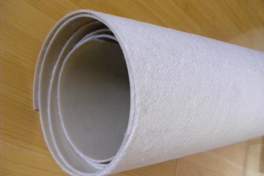 垃圾填埋場坑塘區(qū)復(fù)合土工膜得認可